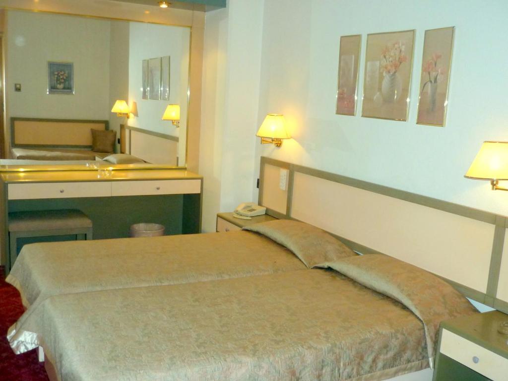 Rainbow Hotel Rhodes City Bilik gambar